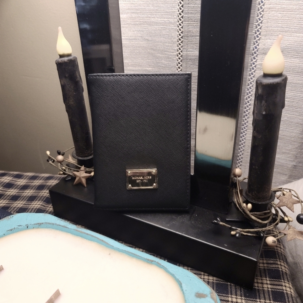 Michael Kors Passport Wallet